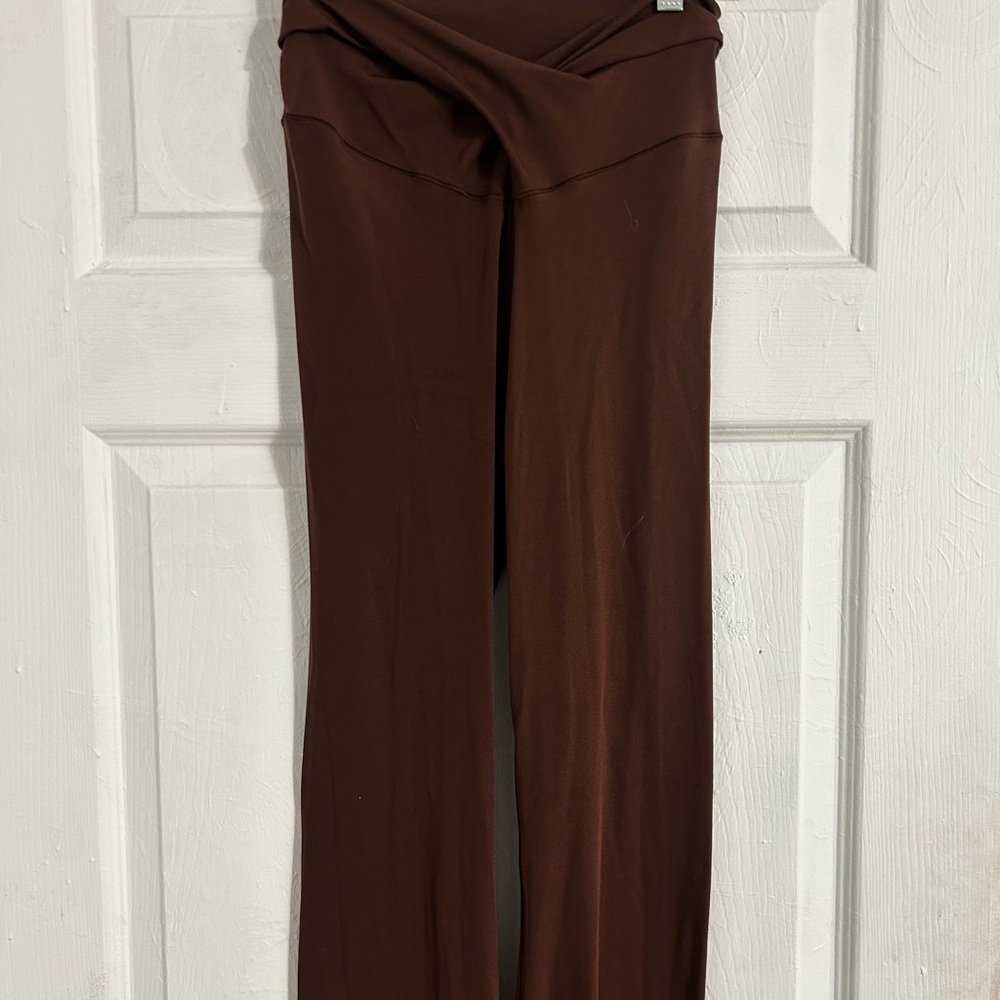 Aerie cross flare leggings